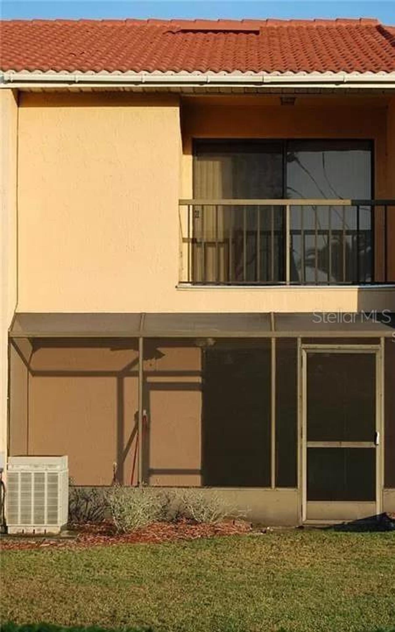 Listing Photo 12