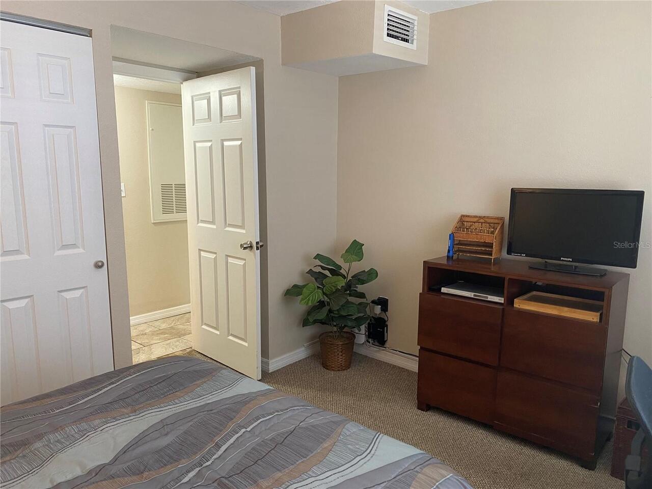 Listing Photo 20
