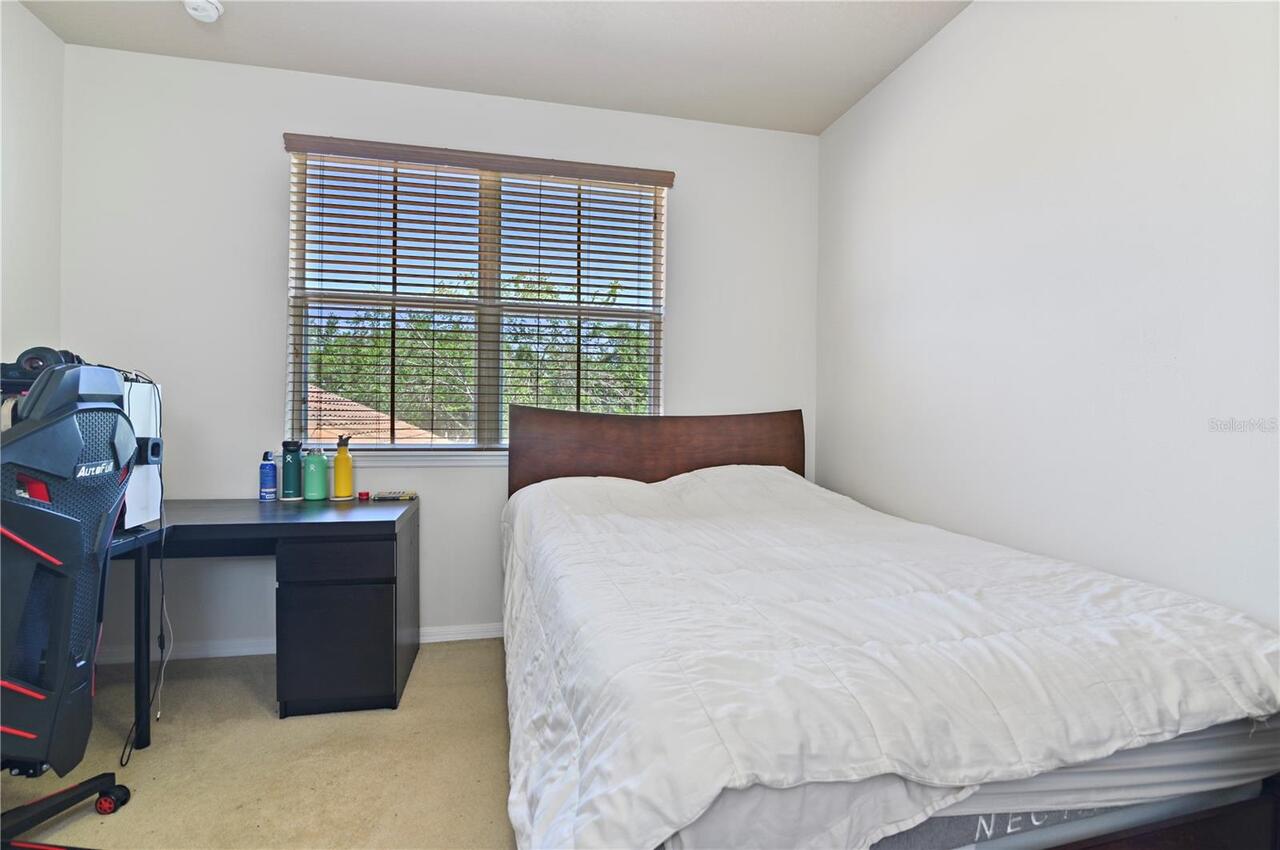 Listing Photo 14