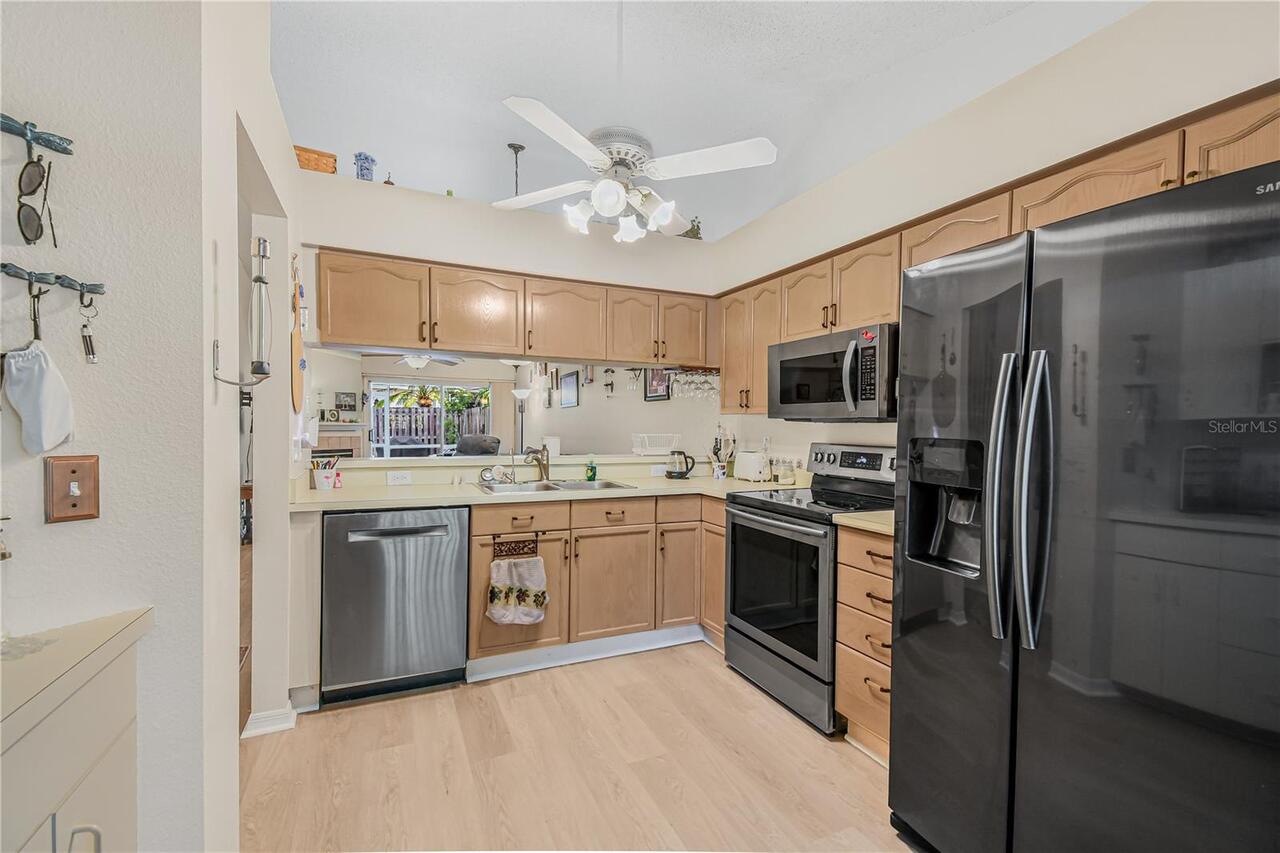 Listing Photo 7