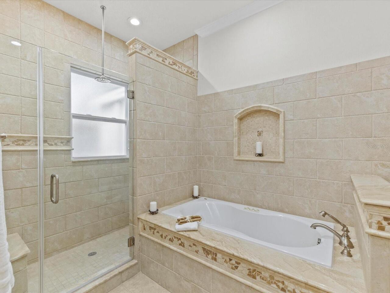 Listing Photo 24
