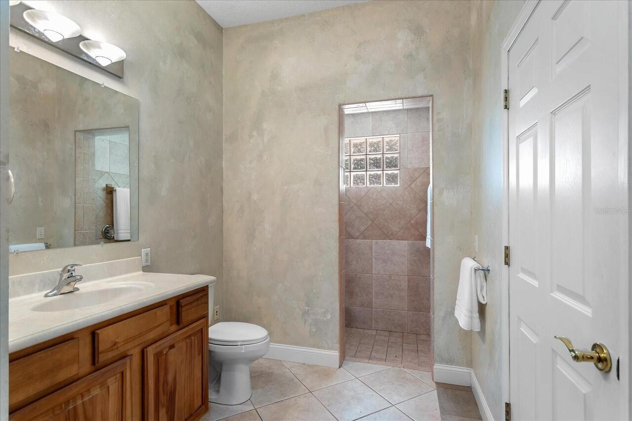 Listing Photo 33