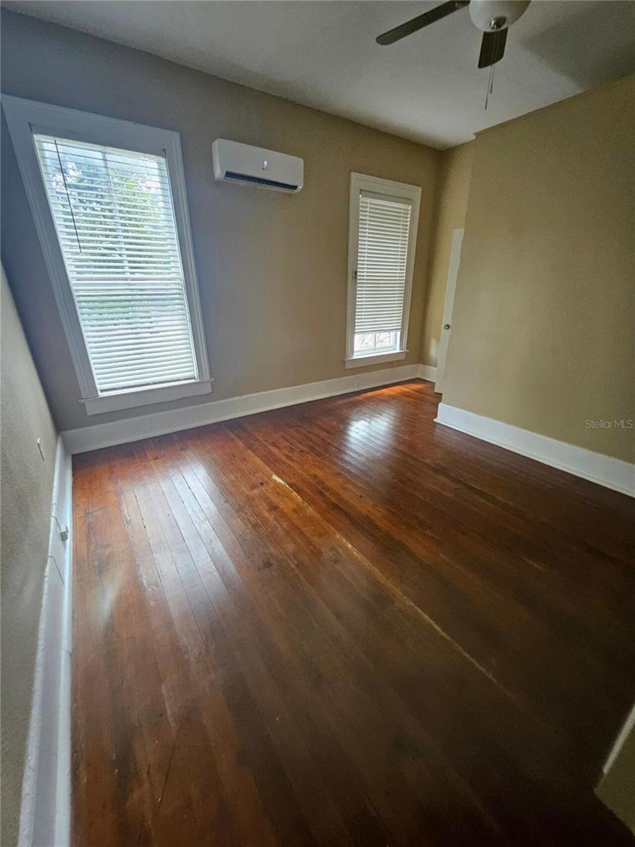 Listing Photo 7