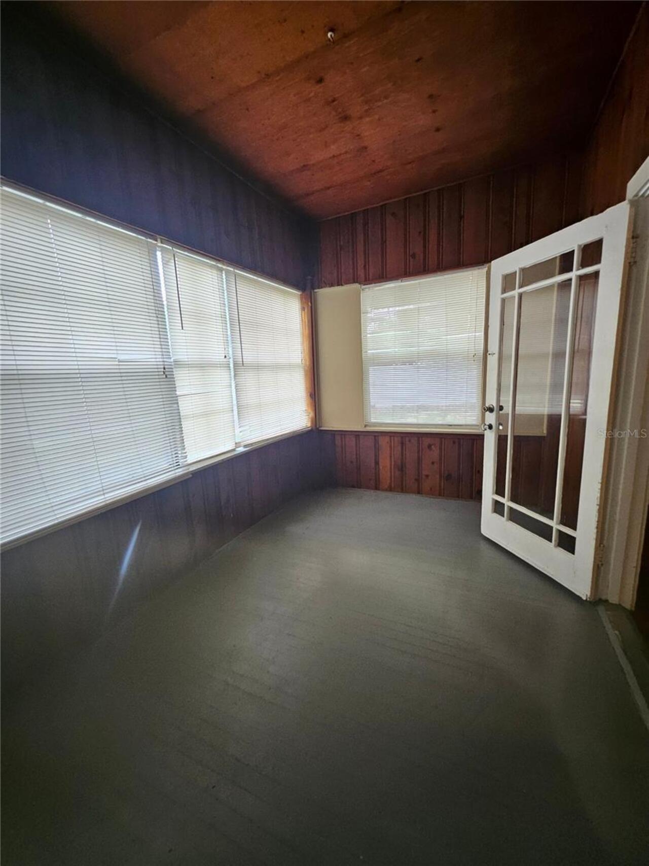 Listing Photo 10