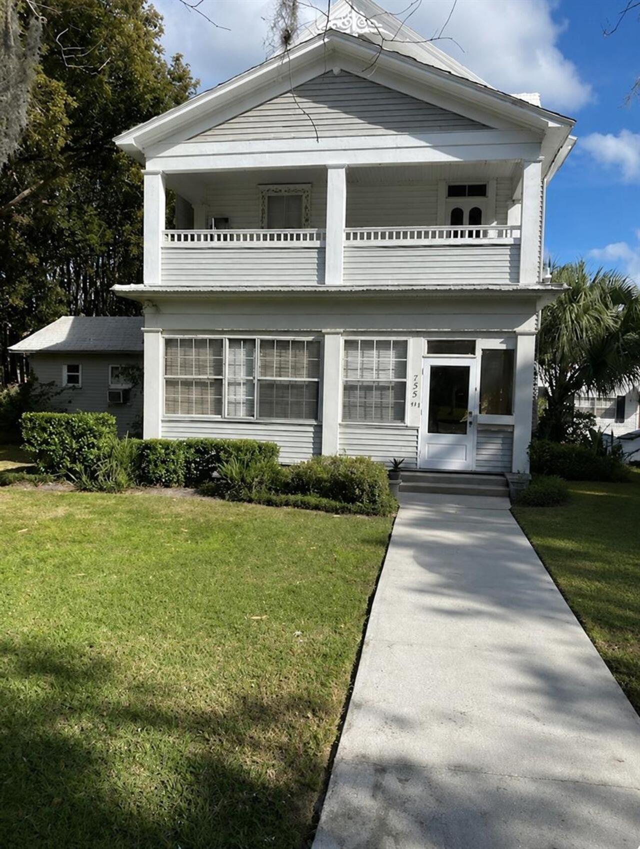 Listing Photo 11