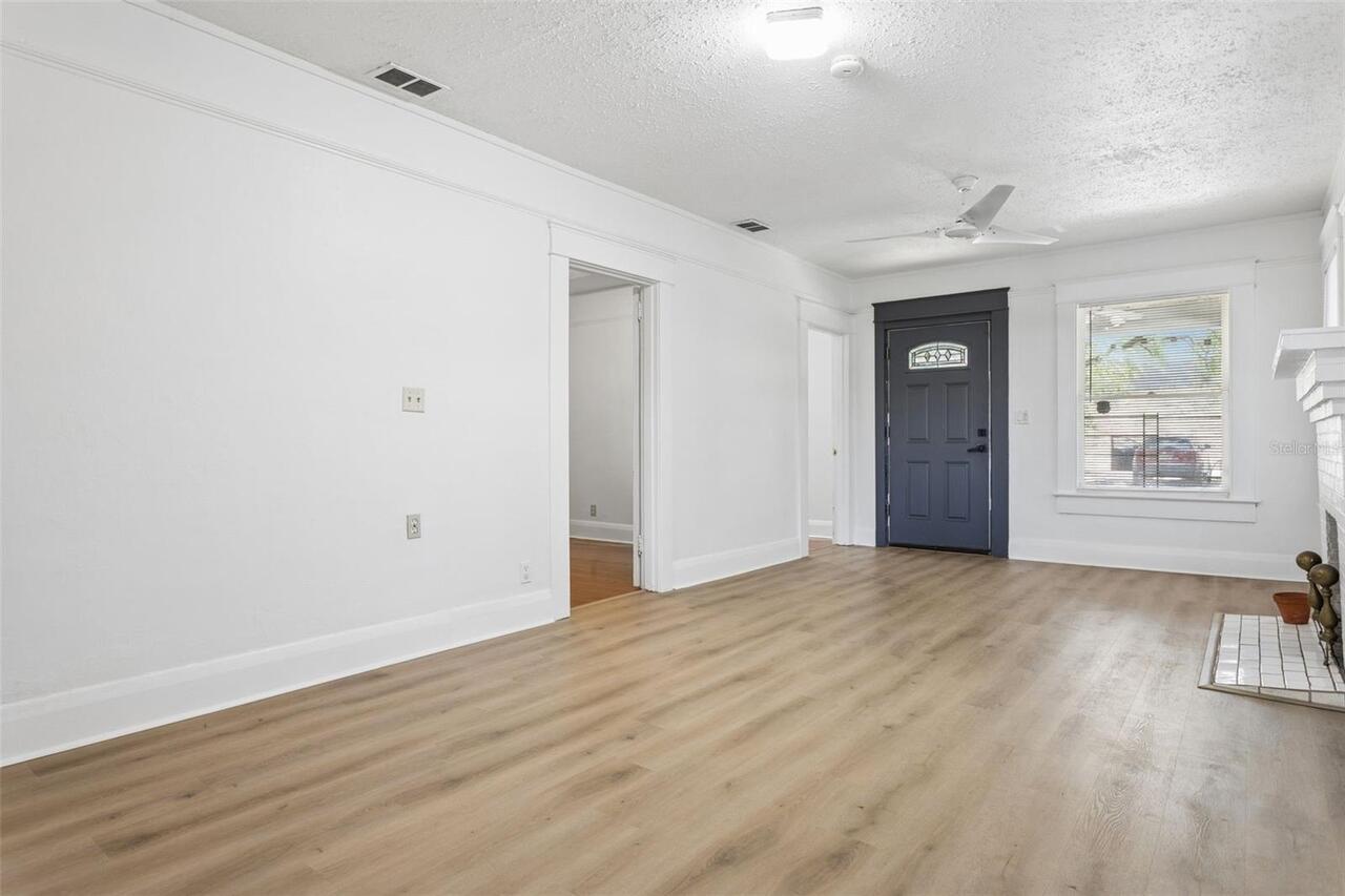Listing Photo 7