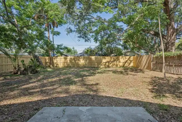 Listing Photo 21