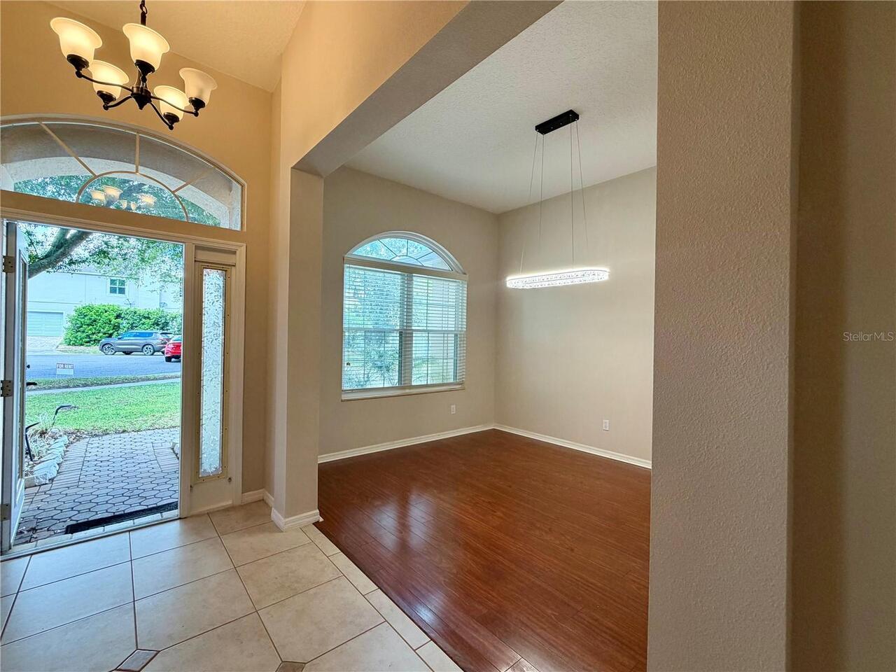 Listing Photo 12