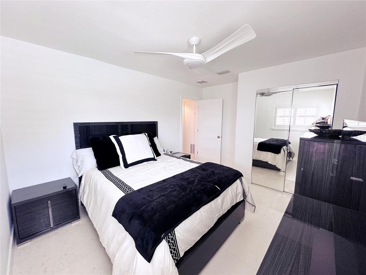 Listing Photo 33