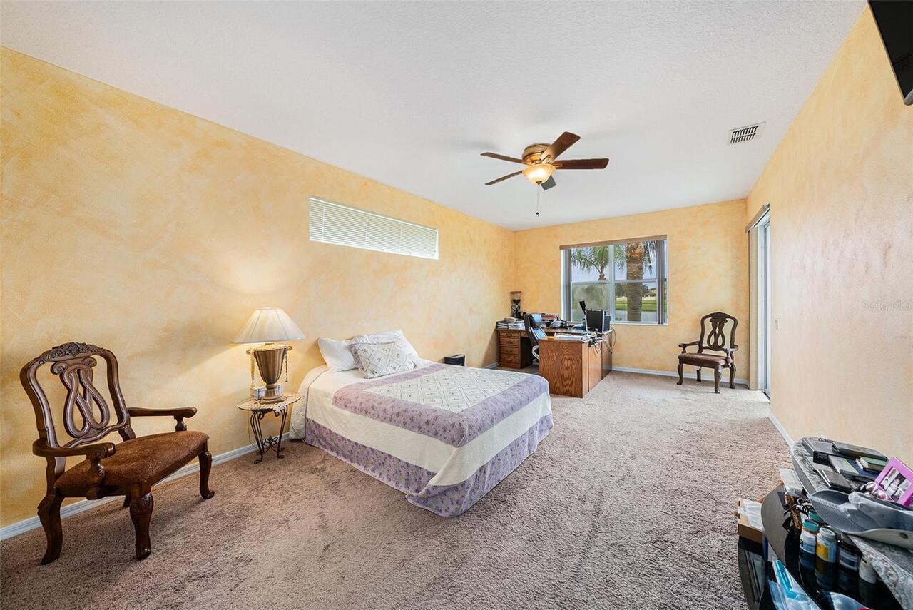Listing Photo 14