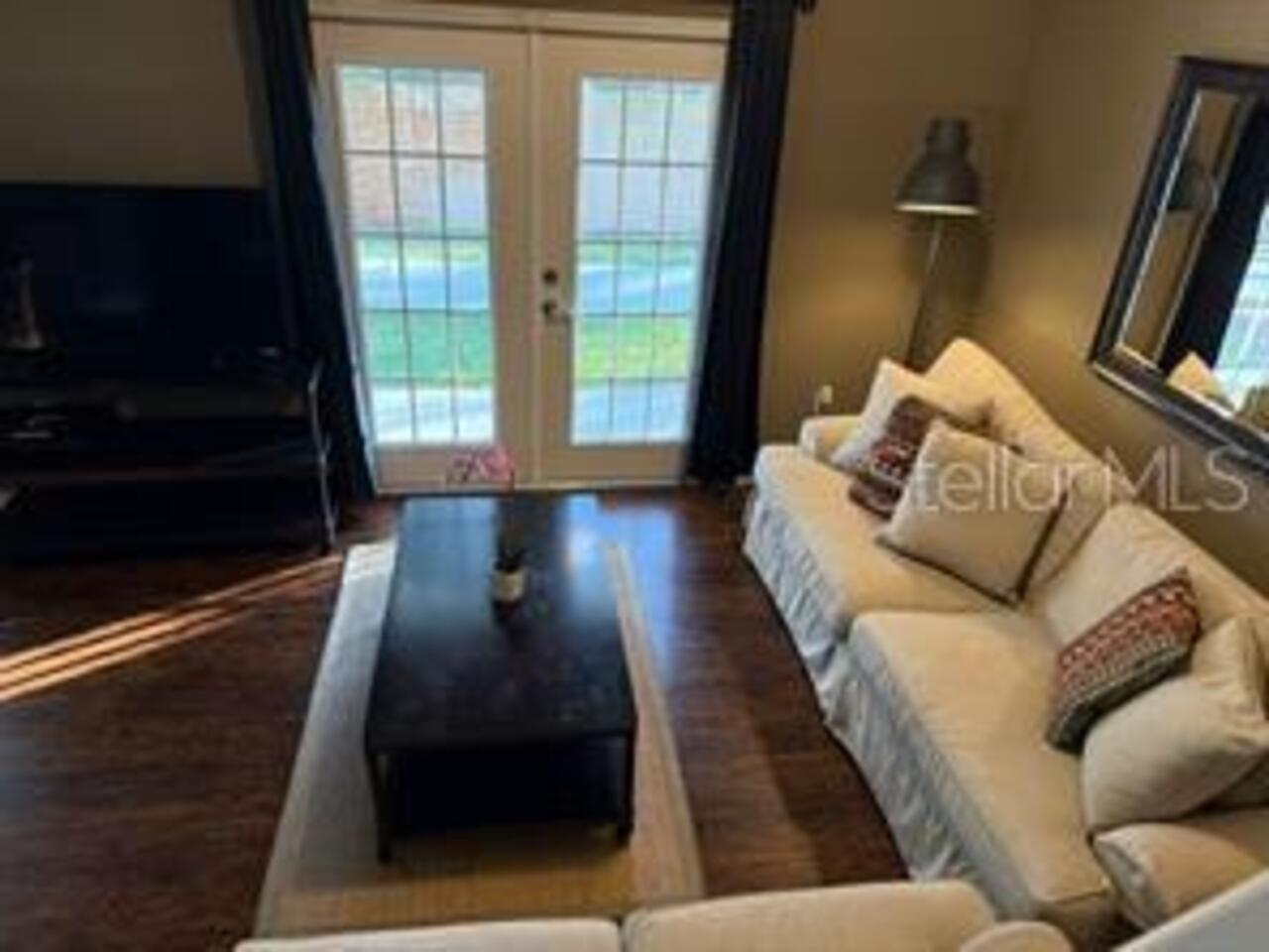 Listing Photo 16