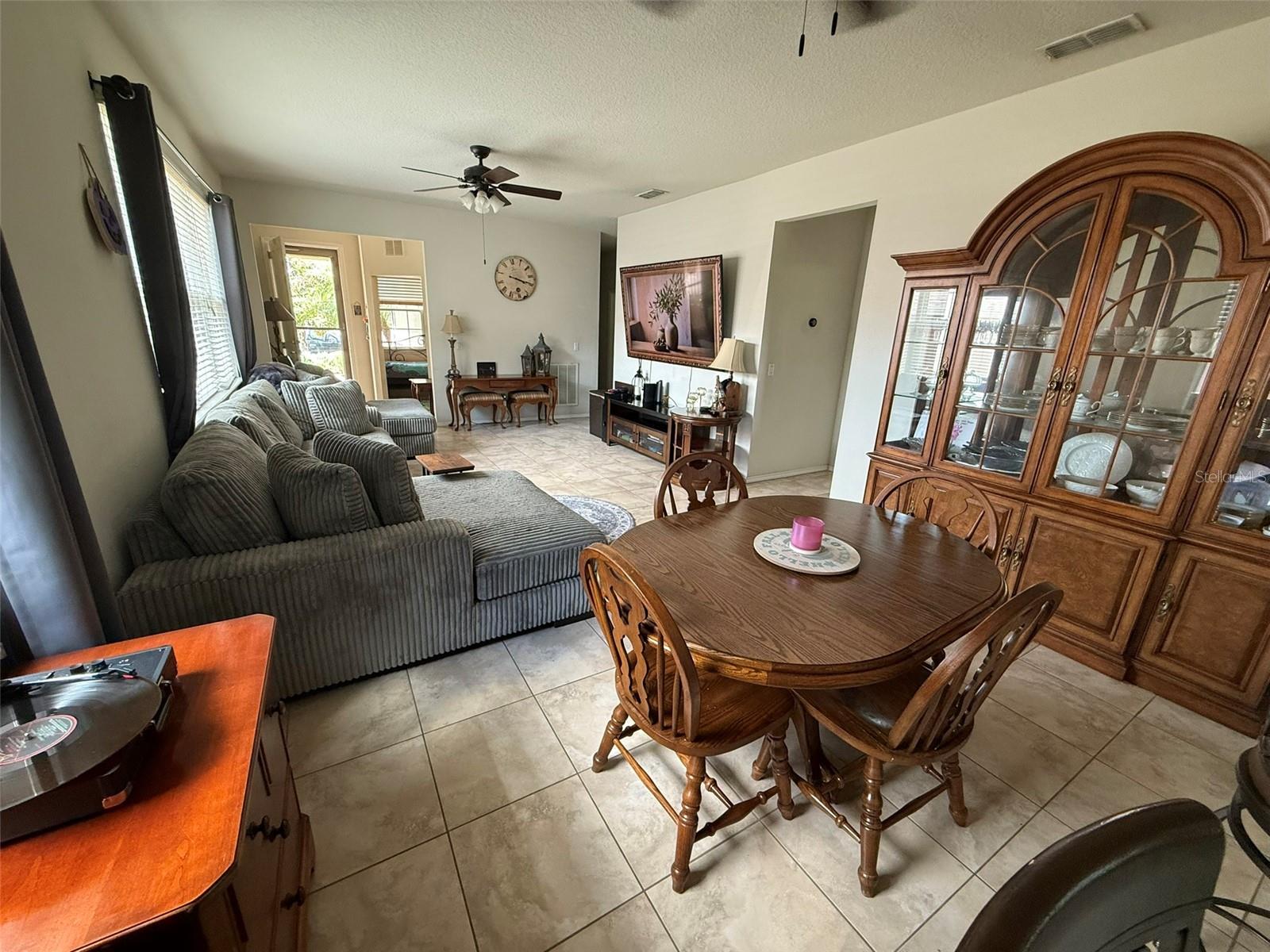 Listing Photo 7