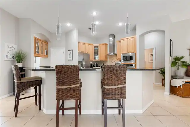 Listing Photo 15