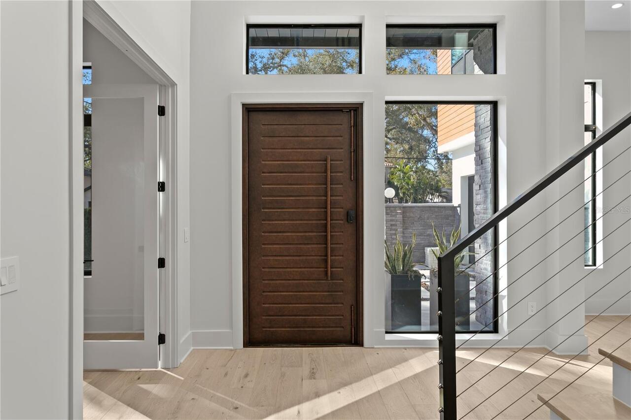 Listing Photo 12