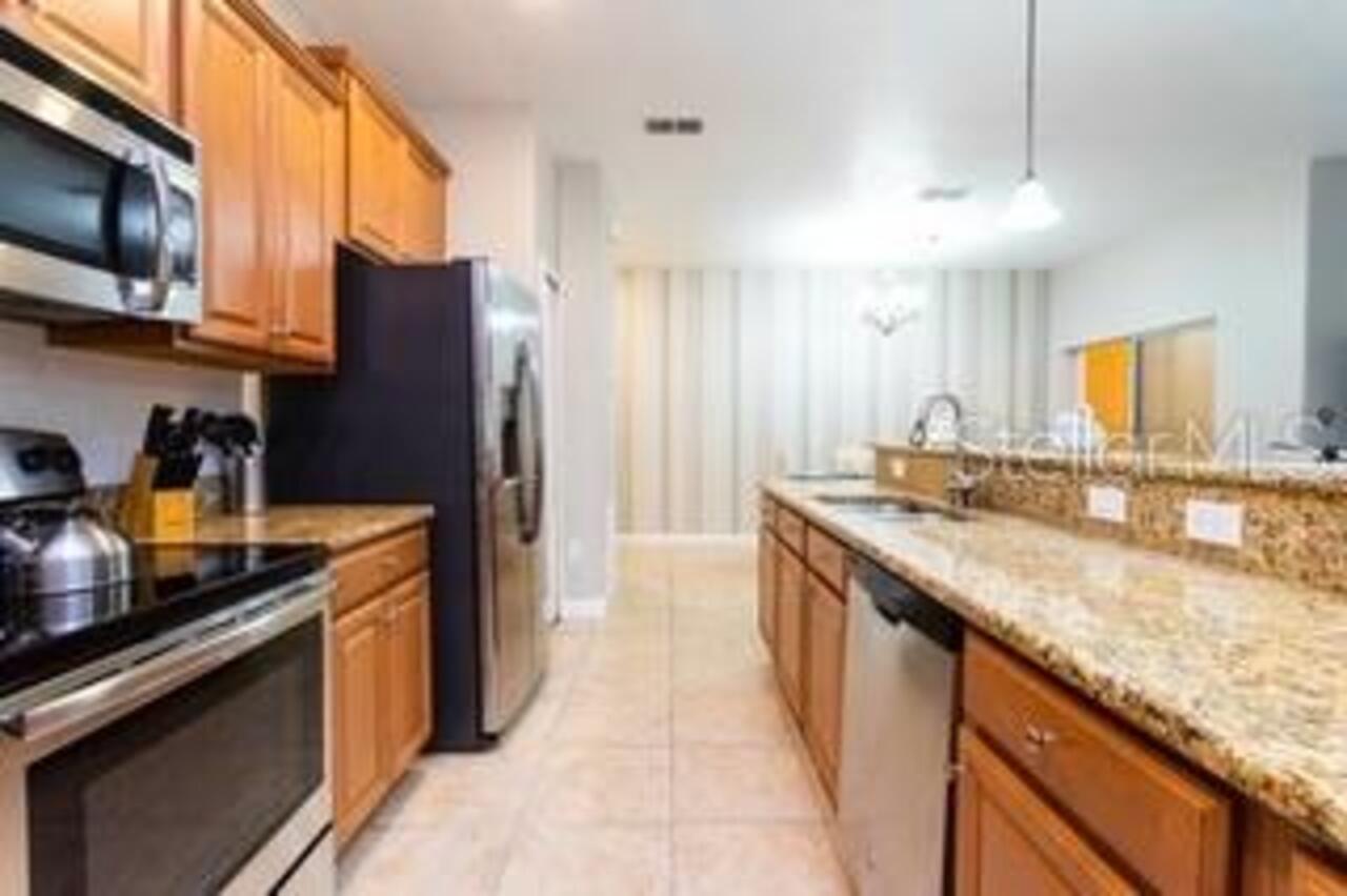 Listing Photo 14