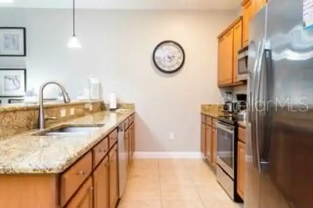 Listing Photo 12
