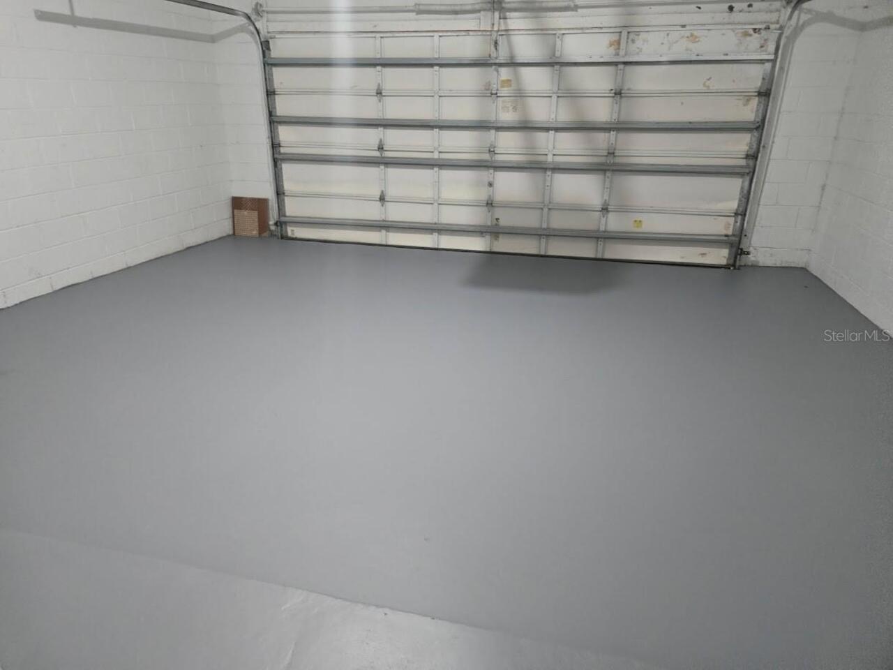 Listing Photo 12