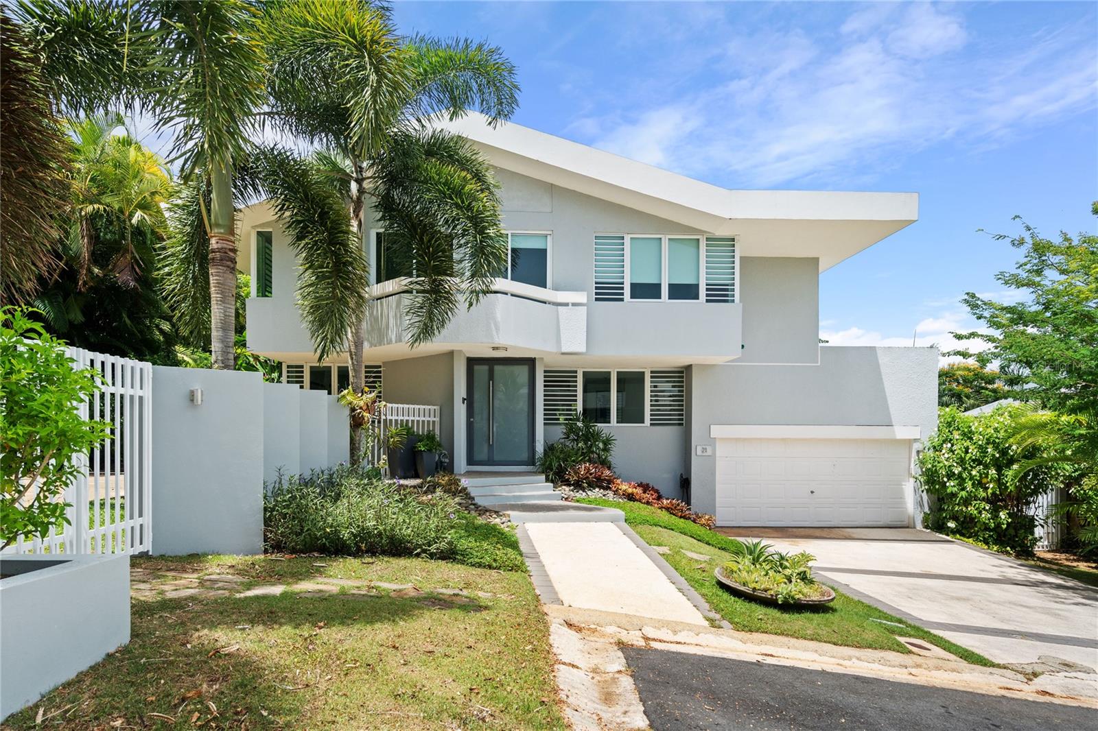 Guaynabo Real Estate