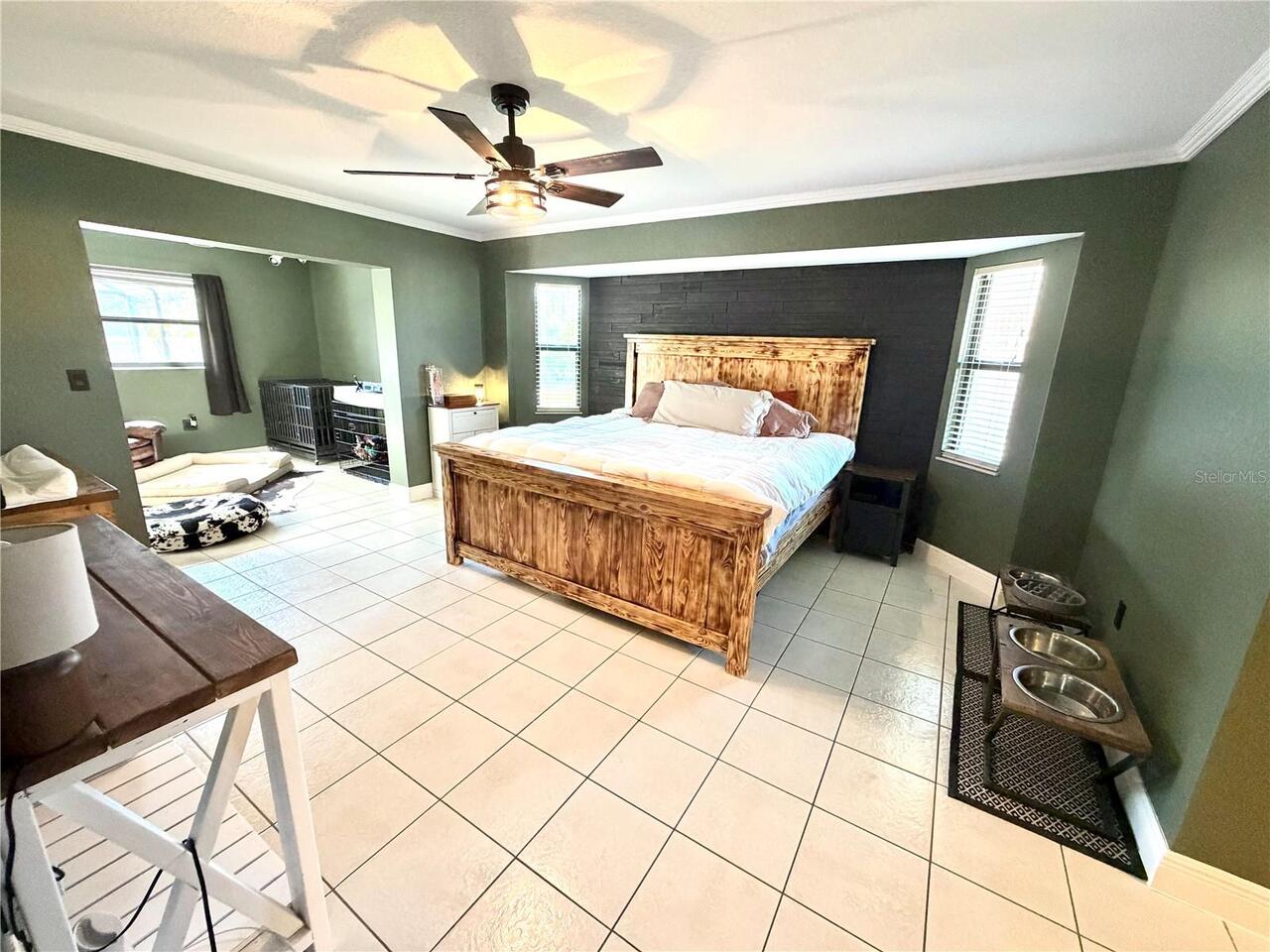 Listing Photo 10
