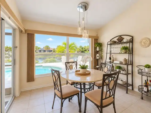Listing Photo 19