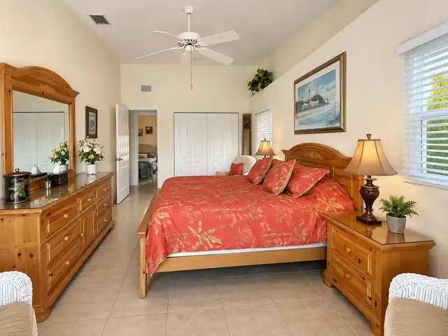 Listing Photo 23