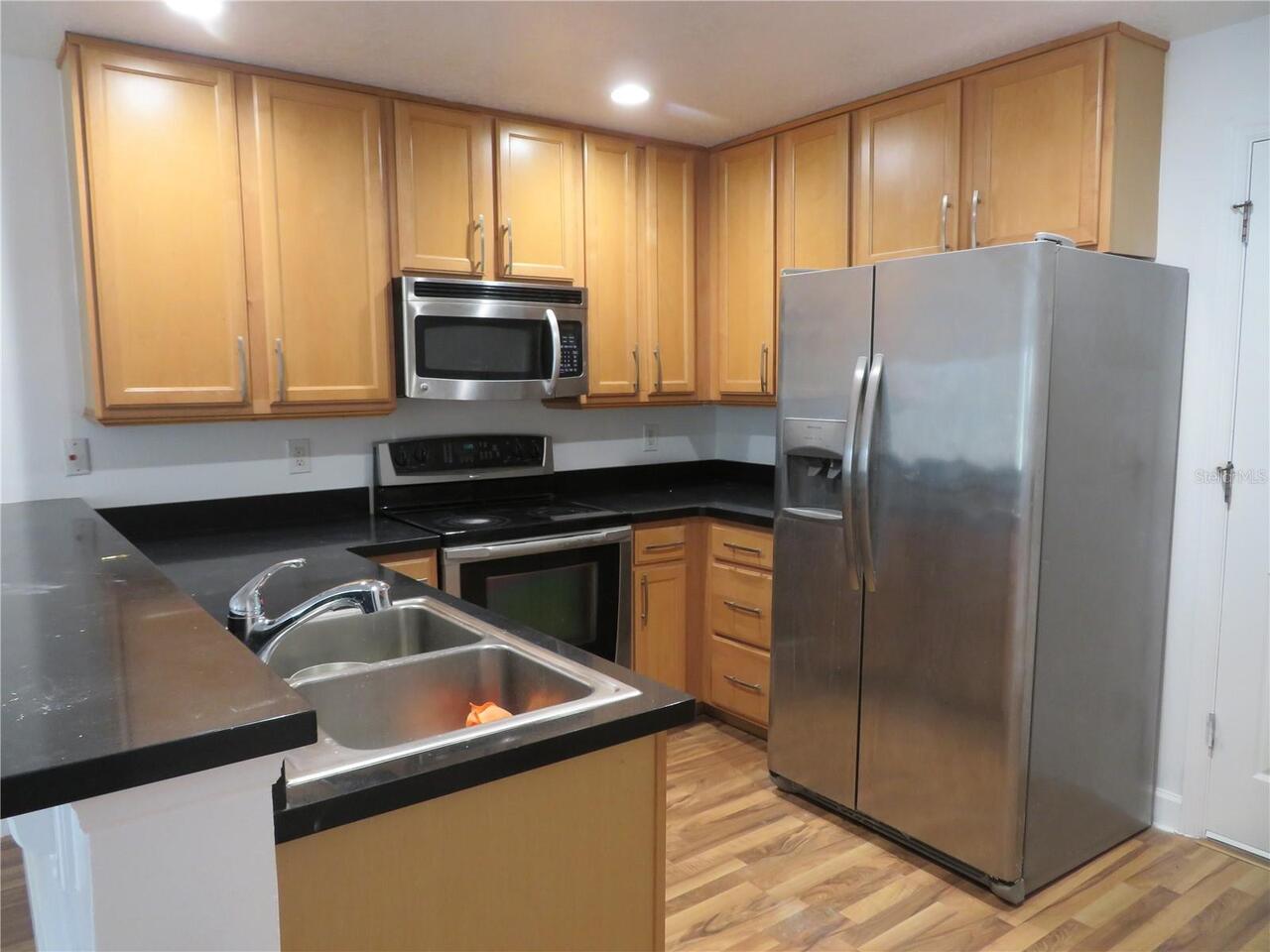 Listing Photo 7