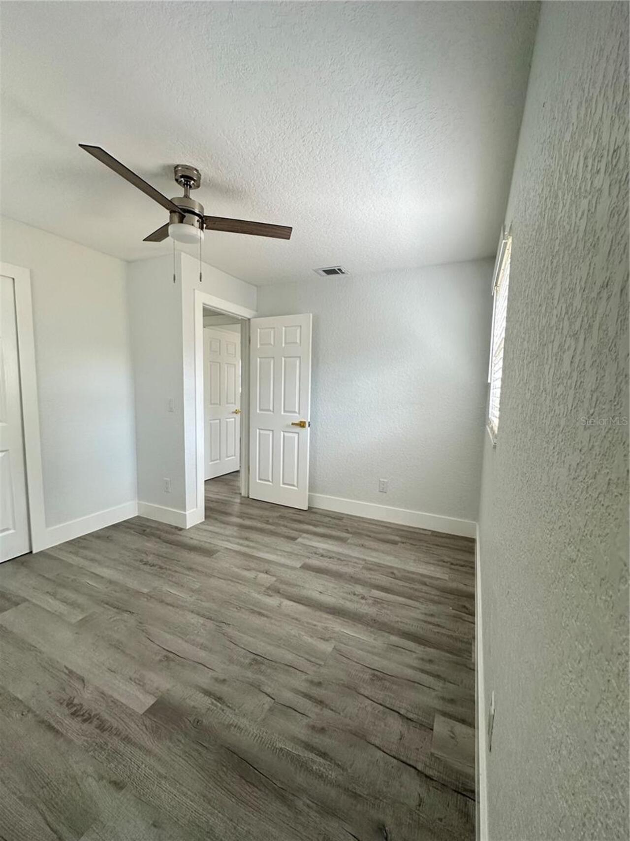 Listing Photo 26