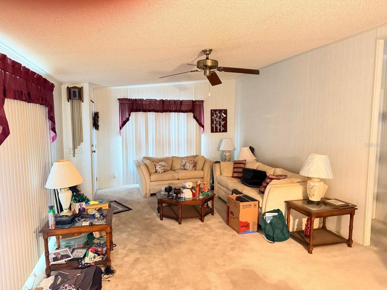 Listing Photo 11