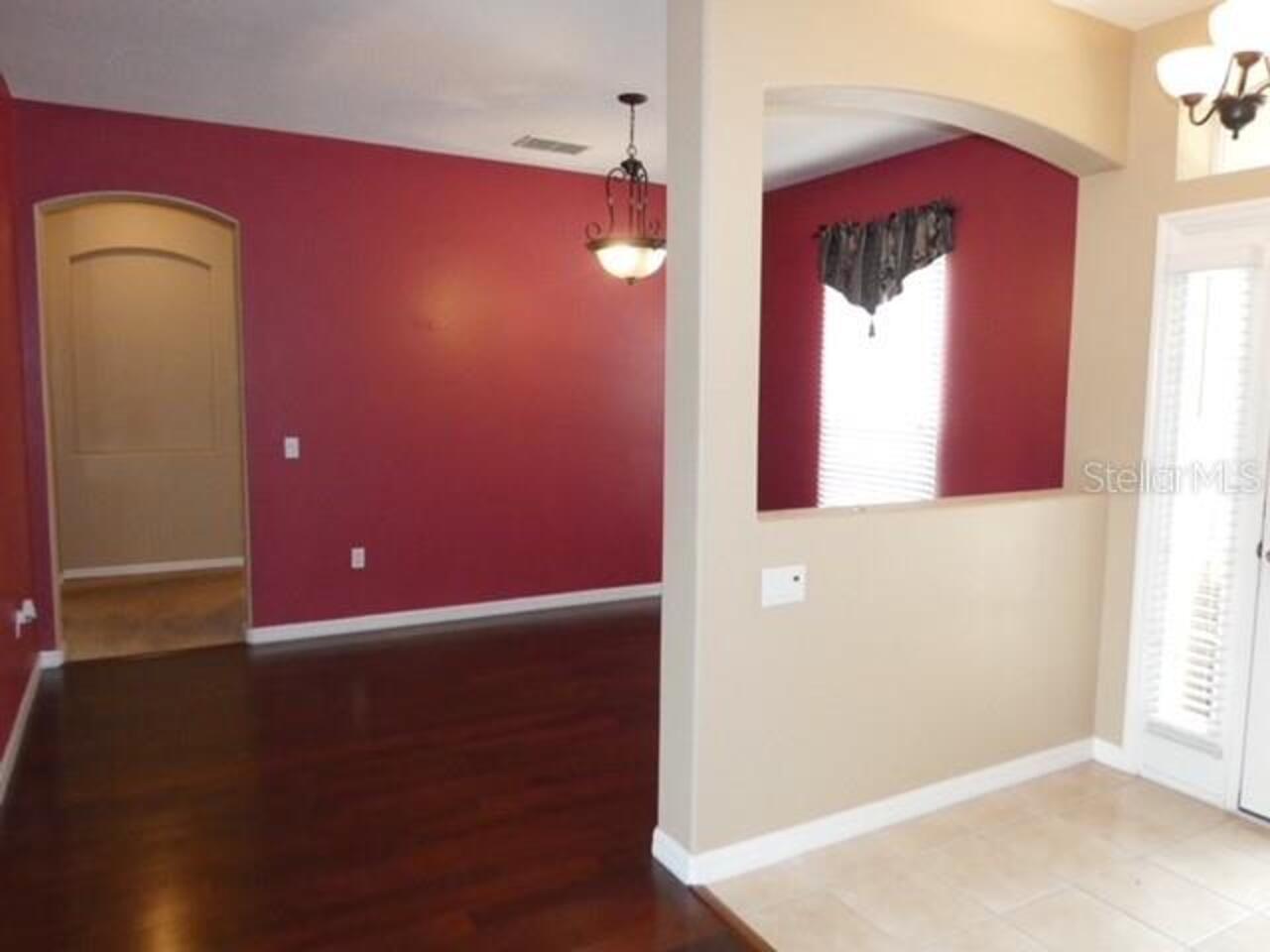Listing Photo 8