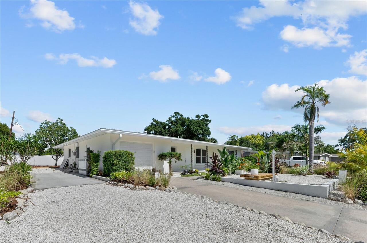 Listing Photo 42