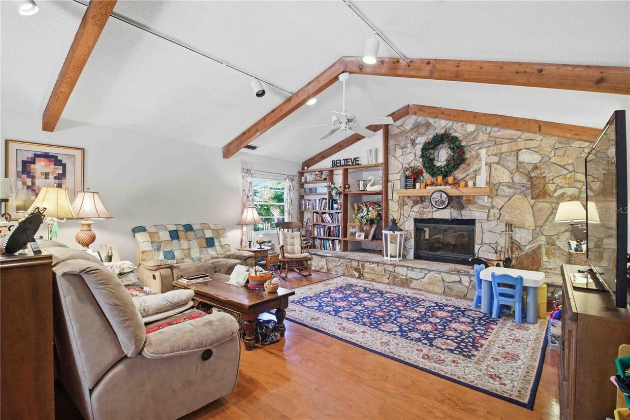 Listing Photo 5