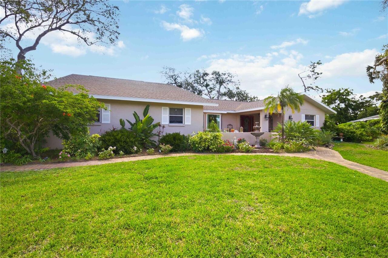 Sarasota Real Estate
