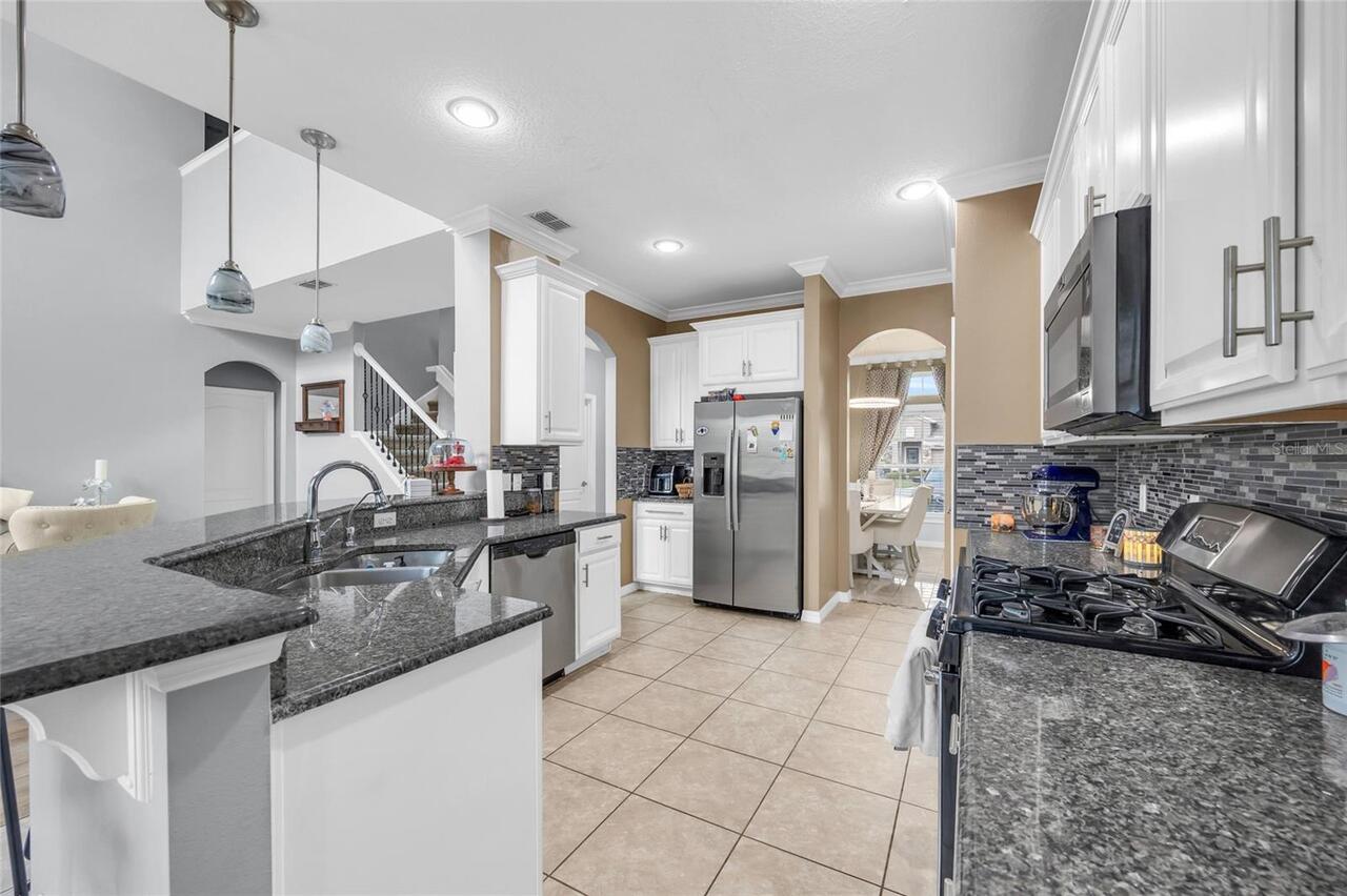 Listing Photo 17