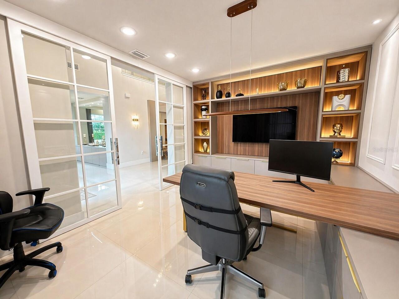 Listing Photo 9