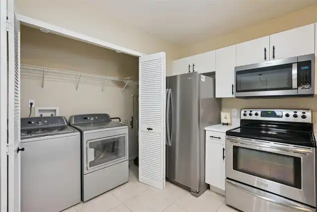 Listing Photo 9