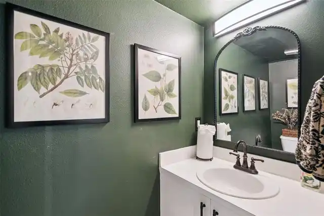 Listing Photo 18