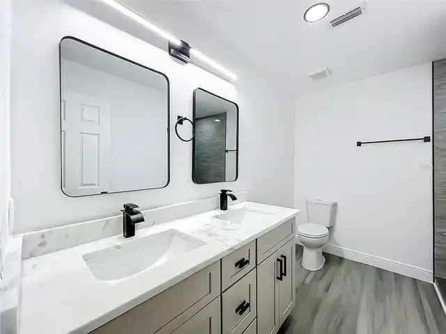 Listing Photo 11