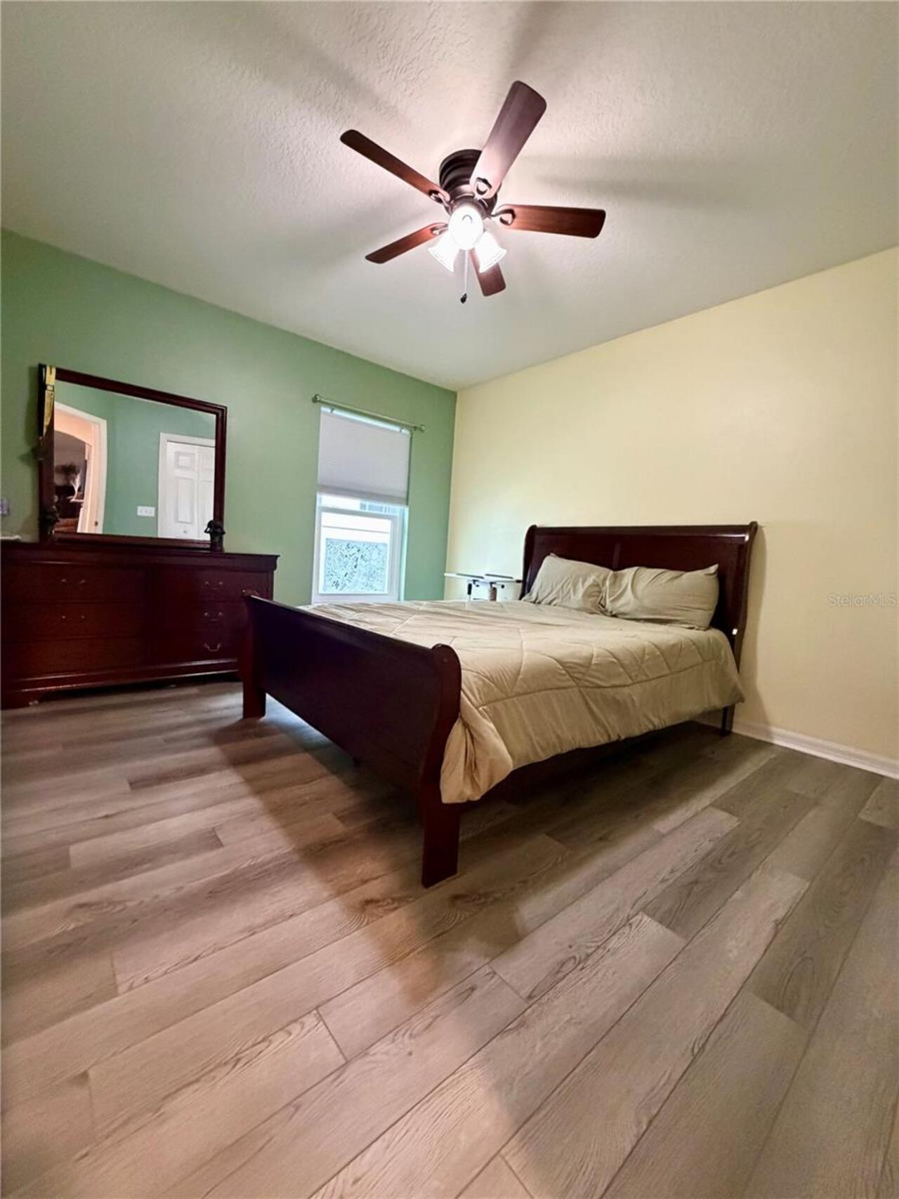 Listing Photo 14