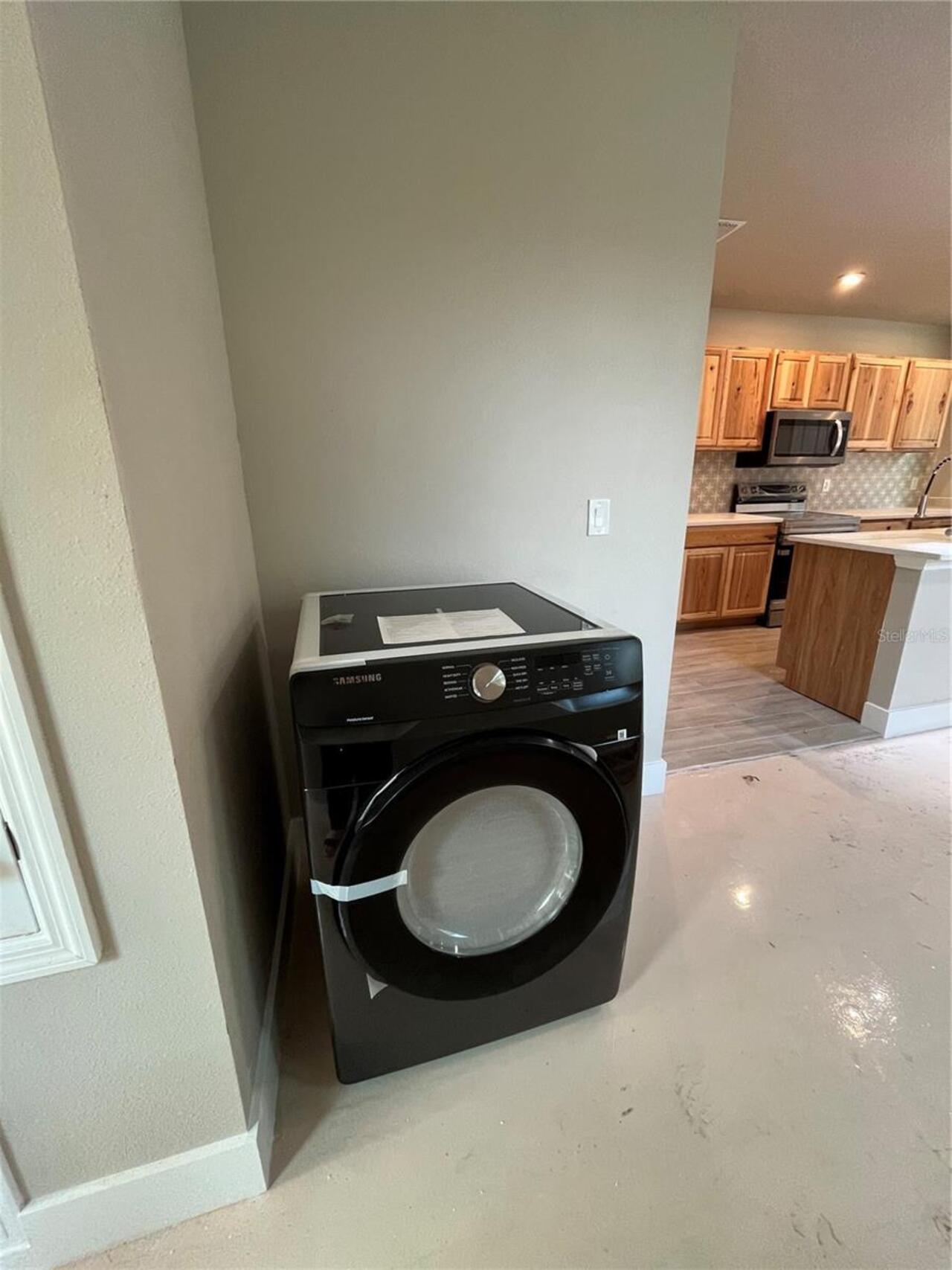Listing Photo 10