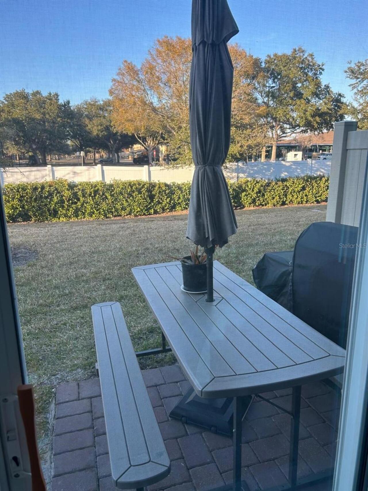 Listing Photo 10