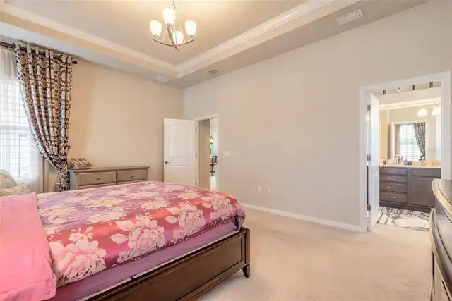 Listing Photo 24