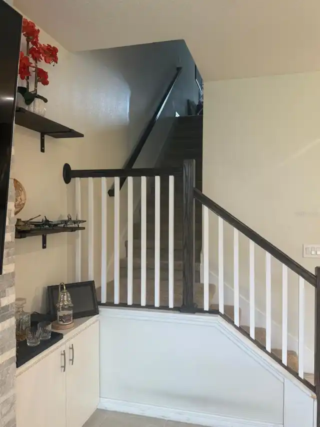 Listing Photo 11