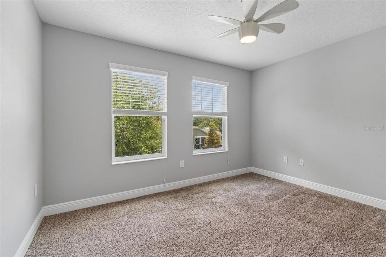 Listing Photo 33