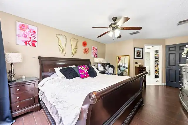 Listing Photo 14