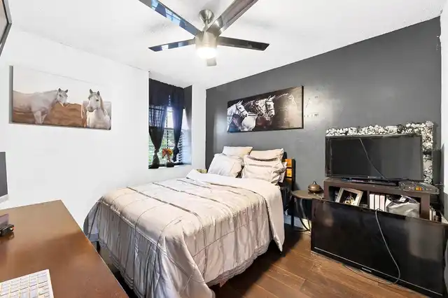 Listing Photo 21