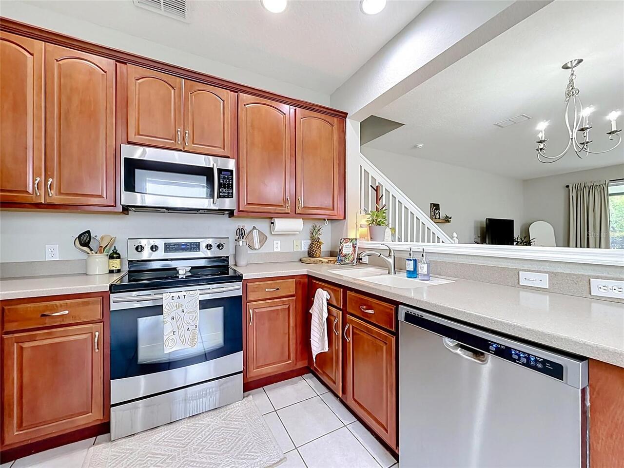 Listing Photo 9
