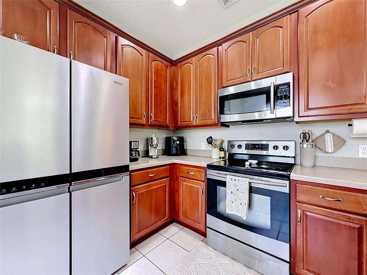 Listing Photo 12