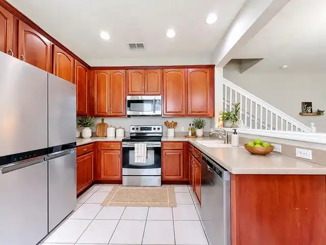 Listing Photo 7
