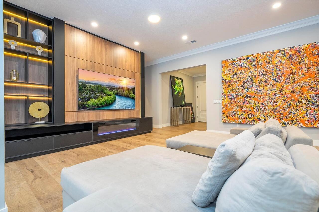 Listing Photo 18
