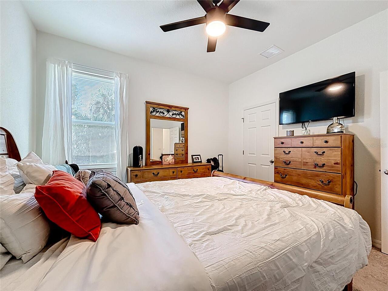 Listing Photo 33